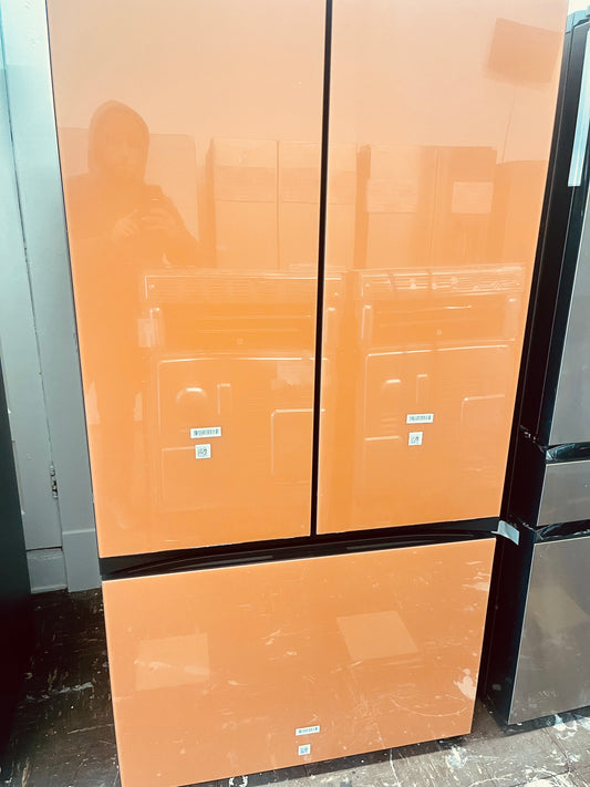 Samsung BESPOKE RF30BB6200 30 cu ft 3-Door French Door Refrigerator with AutoFill Water Pitcher In Clementine Orange Glass